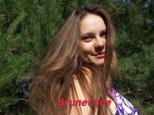 Brunettee