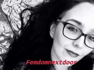 Femdomnextdoor