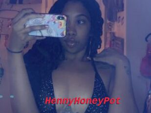 HennyHoneyPot