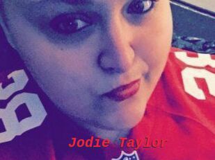 Jodie_Taylor