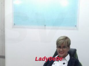 LadyDeDe