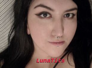 LunaTits