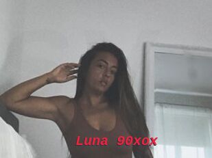 Luna_90xox