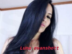 Luna_evanshott