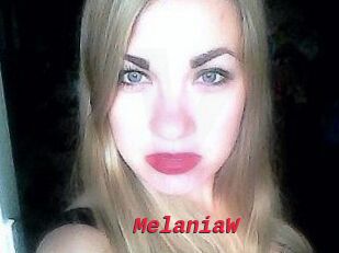 MelaniaW