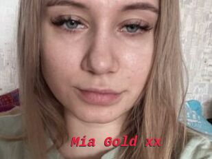 Mia_Gold_xx