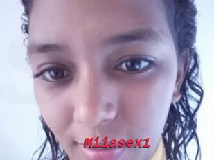 Miiasex1