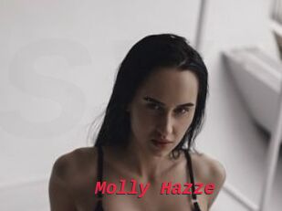 Molly_Hazze