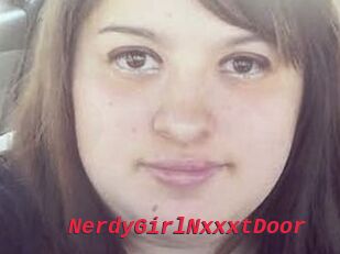 NerdyGirlNxxxtDoor