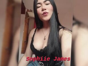 Sophiie_James