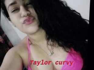 Taylor_curvy