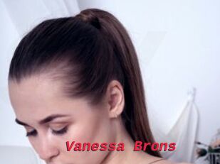 Vanessa_Brons