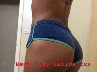 Very_sexy_Latina_xxx