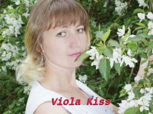 Viola_Kiss_